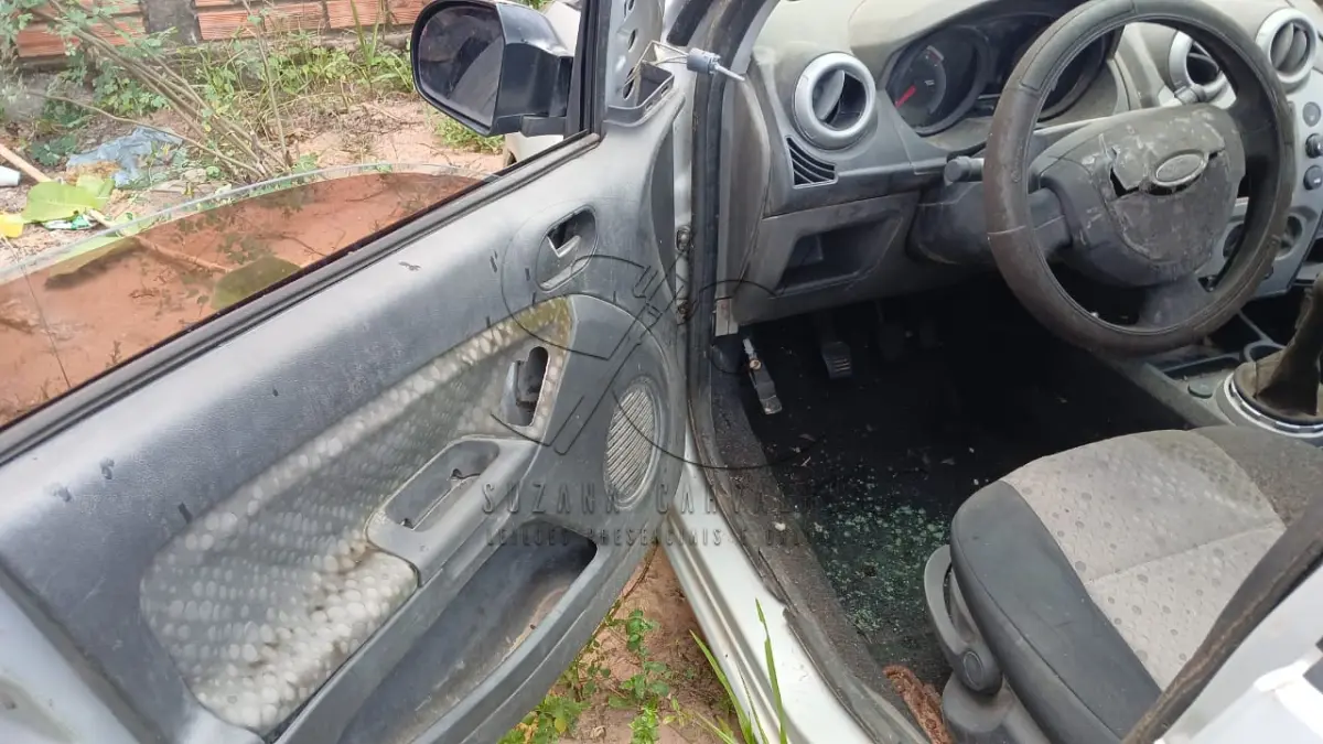 LOTE 001 - FORD FIESTA EM PARNAÍBA