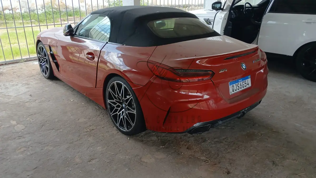 LOTE 006 - SUSPENSO POR DECISÃO JUDICIALI BMW Z4 M40I