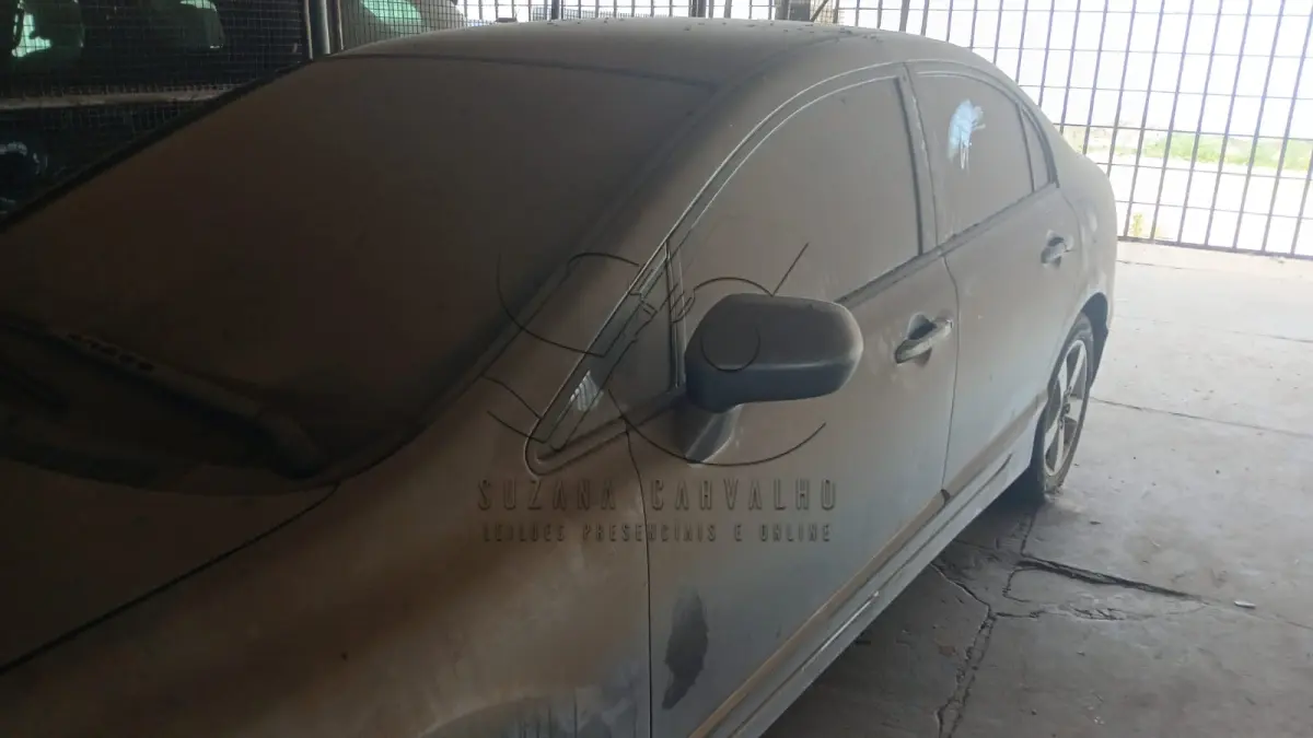 LOTE 003 - HONDA CIVIC LXS