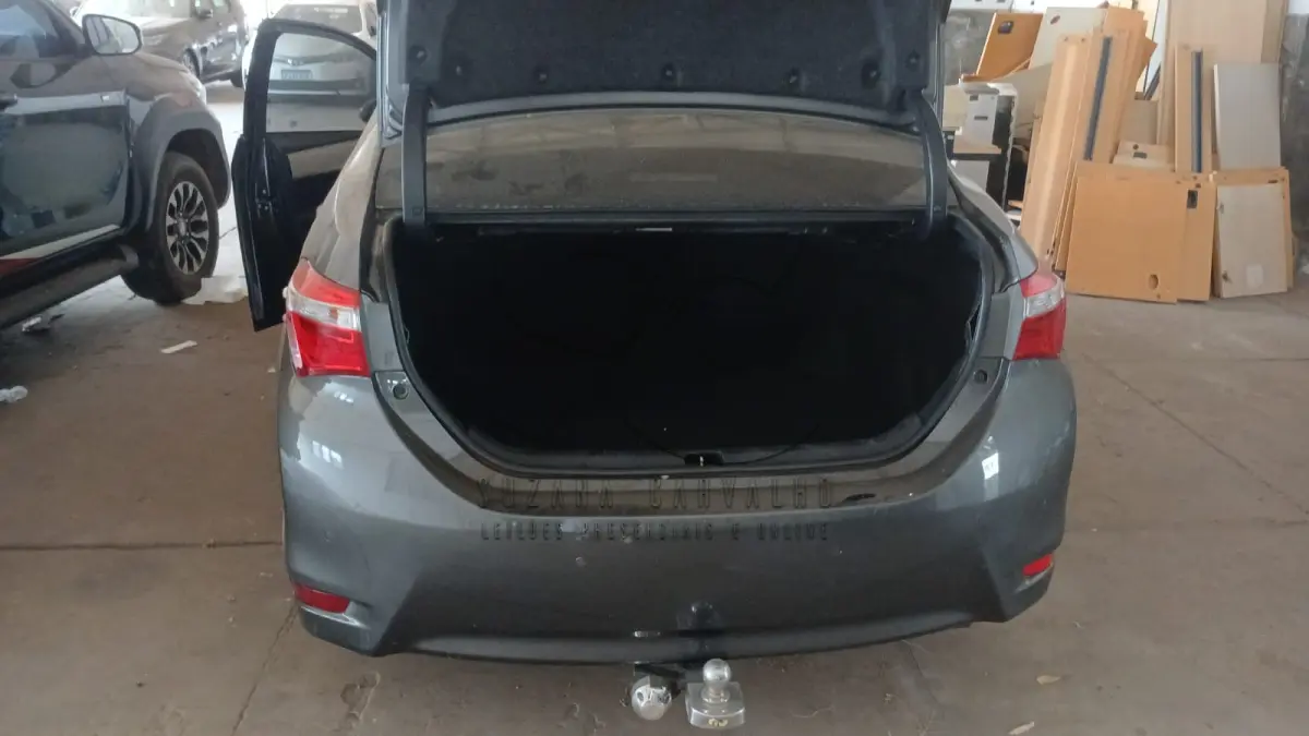 LOTE 012 - TOYOTA COROLLA ALTIS FLEX