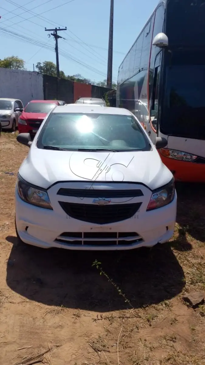 LOTE 013 - CHEVROLET ONIX 10MT 2017