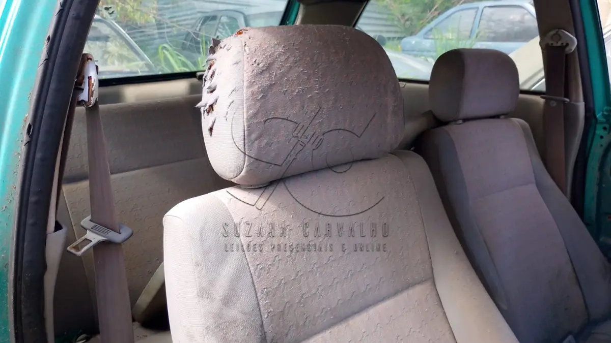 LOTE 003 - SUCATA VW GOL SPECIAL