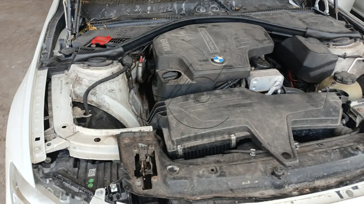 LOTE 008 - I BMW 320I ACTIVE FLEX