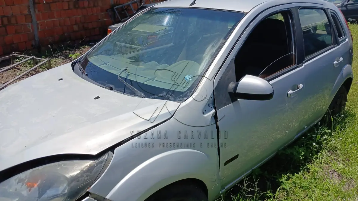 LOTE 001 - FORD FIESTA EM PARNAÍBA