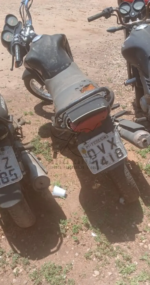 LOTE 005 - YAMAHA YBR 125 2013/2014