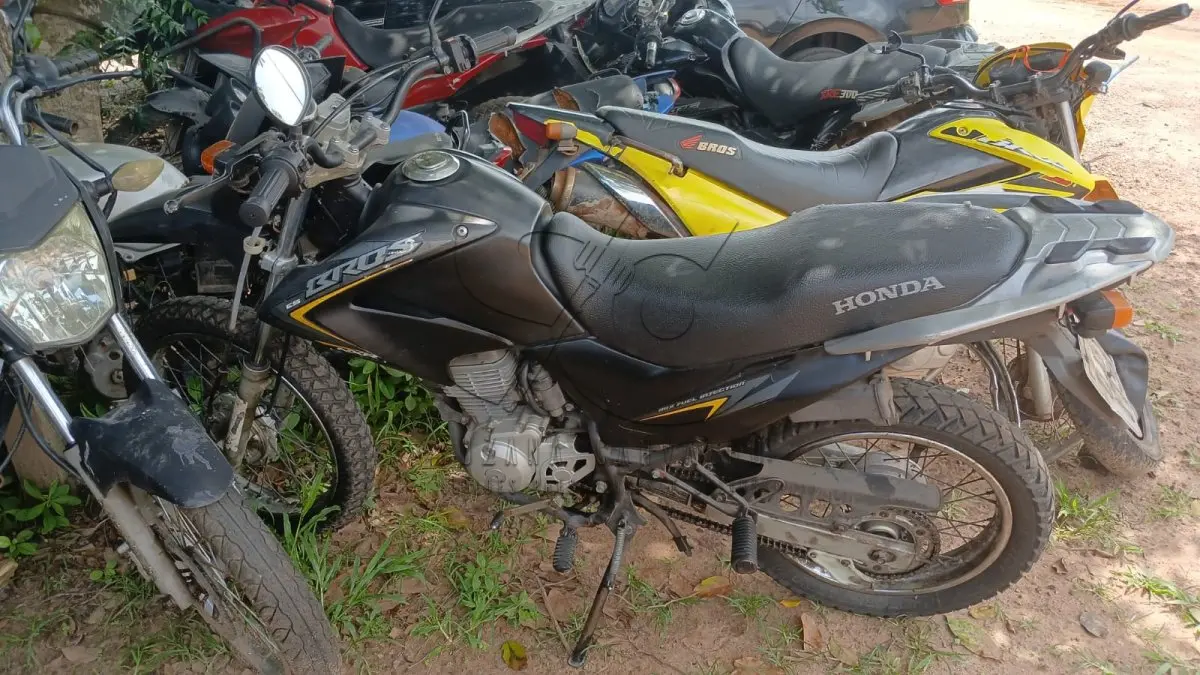LOTE 005 - HONDA NXR150 BROS 2012
