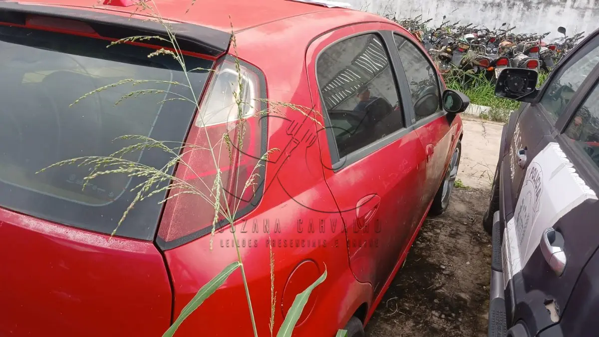 LOTE 015 - FIAT/PUNTO ELX 1.4, 2010/2010