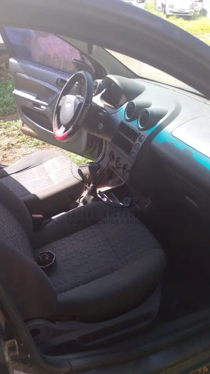 LOTE 002 - FORD/FIESTA 2003/2004