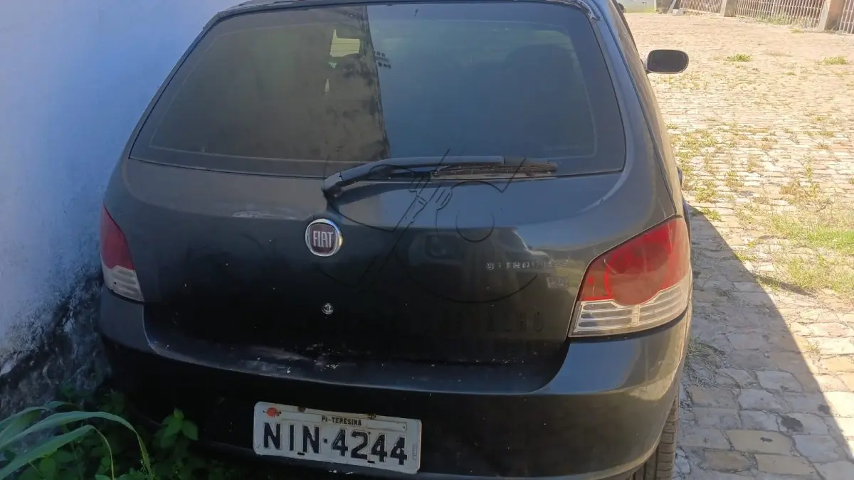LOTE 008 - FIAT/PÁLIO ATTR. 1.4 201/2011