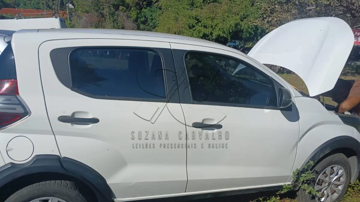 LOTE 004 - SUCATA FIAT/MOBI LIKE 2021/2022