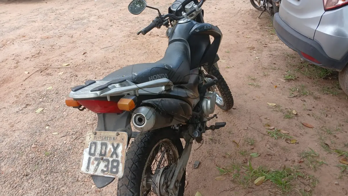 LOTE 005 - HONDA NXR150 BROS 2012