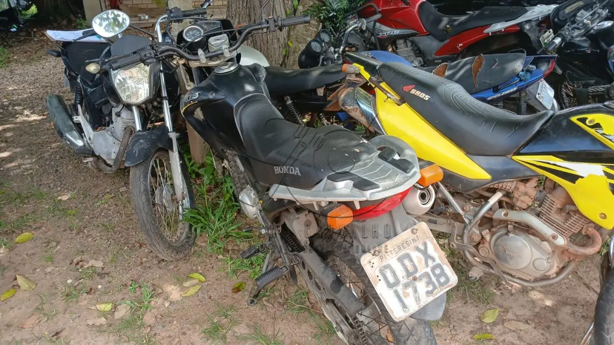 LOTE 005 - HONDA NXR150 BROS 2012