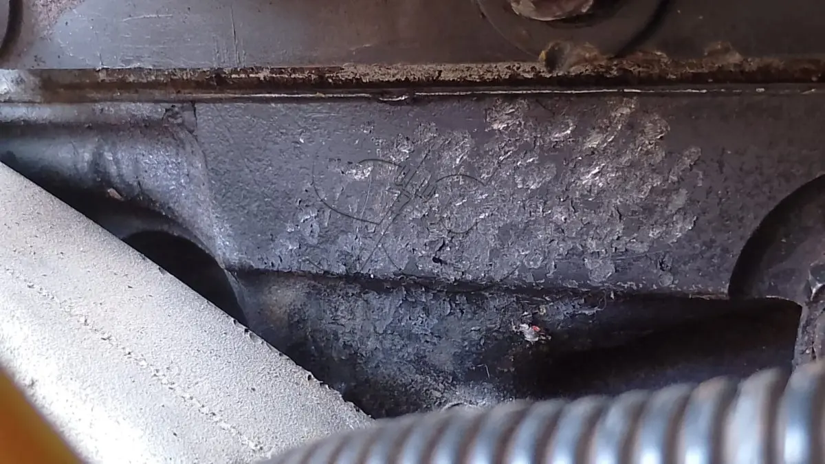 LOTE 001 - SUCATA RENAULT CLIO 2001