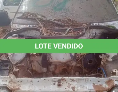 LOTE 008 - Sucata de Ambulância Fiat/ Fiorino Flex, cor branca, álco/gasol, ano fab/mod. 2010/2011. (Sem documentação para transferência, por ser sucata).