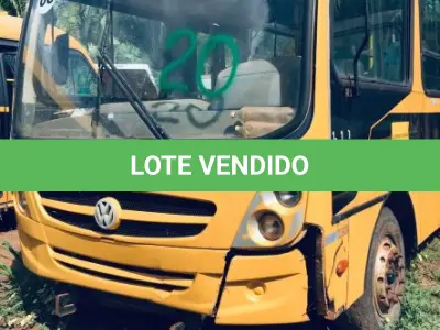 LOTE 020 - Sucata de Ônibus VW/15-190, cor amarela, s/placa. (Sem documentação para transferência, por ser sucata).
