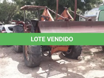 LOTE 026 - TRATOR S/RODAS M.FERGUSON