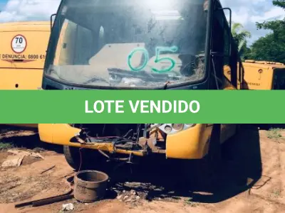 LOTE 005 - Ônibus escolar VW 15-190, placa OUD-8578, cor amarela, ano fab/mod 2012/2013, a diesel, chassi 9532E82W2DR306415, Renavam 506206130. (Transferência por Declaração - S/CRV) DPVAT R$ 8,08