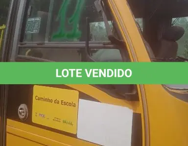 LOTE 011 - Microônibus Escolar Marcopolo/Volare V8l EO, placa OEI-4245, a diesel, ano fab/mod. 2012/2013, cor amarela, chassi 93PB54M10DC043161, Renavam 506206807. (Transferência por Declaração - S/CRV). DPVAT R$ 8,08/ MULTAS R$ 145,11