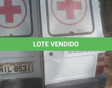 LOTE 008 - Sucata de Ambulância Fiat/ Fiorino Flex, cor branca, álco/gasol, ano fab/mod. 2010/2011. (Sem documentação para transferência, por ser sucata).