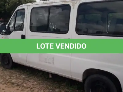 LOTE 013 - AMBULÂNCIA FIAT DUCATO