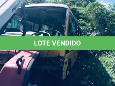 LOTE 011 - Microônibus Escolar Marcopolo/Volare V8l EO, placa OEI-4245, a diesel, ano fab/mod. 2012/2013, cor amarela, chassi 93PB54M10DC043161, Renavam 506206807. (Transferência por Declaração - S/CRV). DPVAT R$ 8,08/ MULTAS R$ 145,11
