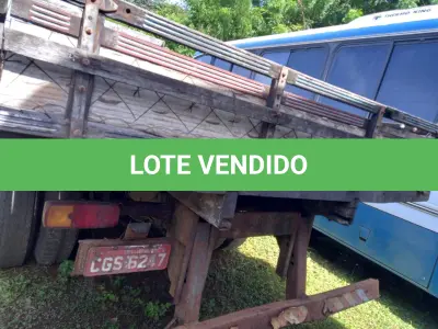 LOTE 003 - VEÍCULO MERCEDES BENZ