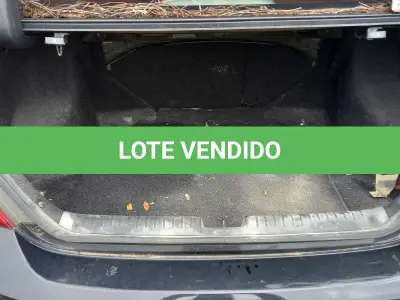 LOTE 004 - HONDA/CIVIC LXR