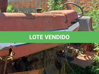 LOTE 011 - TRATOR, CAÇAMBA, COLETORA