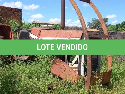 LOTE 011 - TRATOR, CAÇAMBA, COLETORA