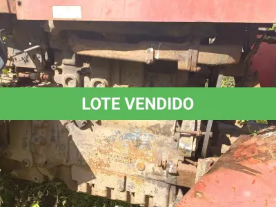 LOTE 011 - TRATOR, CAÇAMBA, COLETORA