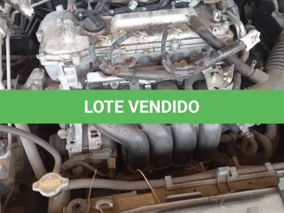 LOTE 002 - VEÍCULO TOYOTA