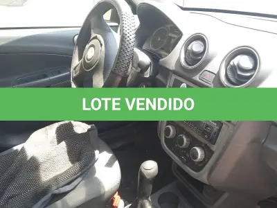 LOTE 004 - VEÍCULO VW