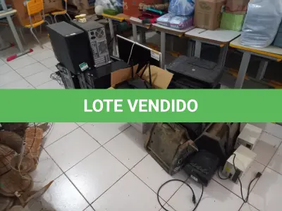 LOTE 004 - SUCATAS MOBILIÁRIOS