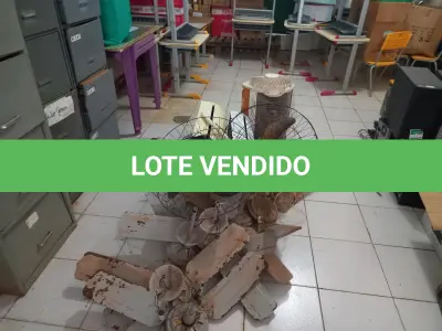 LOTE 003 - SUCATAS MOBILIÁRIOS