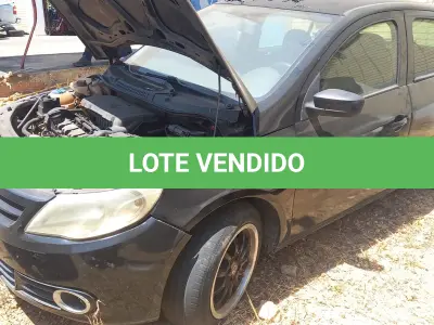 LOTE 004 - VEÍCULO VW
