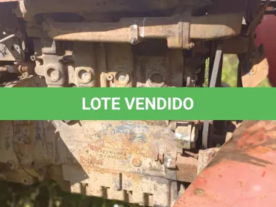 LOTE 011 - TRATOR, CAÇAMBA, COLETORA