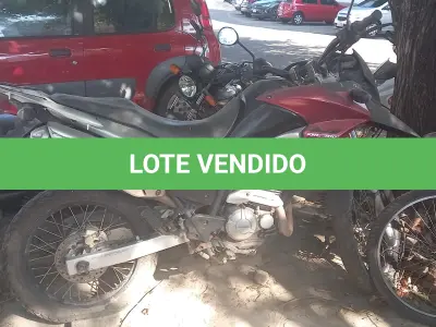 LOTE 005 - MOTO HONDA