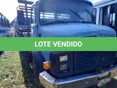 LOTE 003 - VEÍCULO MERCEDES BENZ