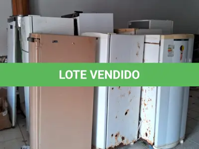 LOTE 004 - MOBILIÁRIOS
