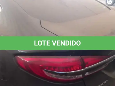 LOTE 001 - VEÍCULO FORD