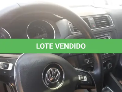 LOTE 006 - VEÍCULO VW