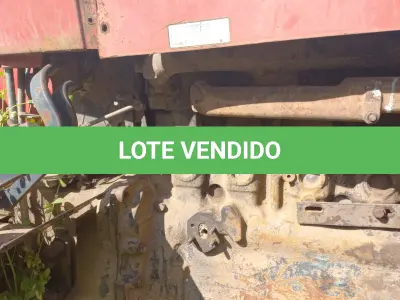 LOTE 011 - TRATOR, CAÇAMBA, COLETORA