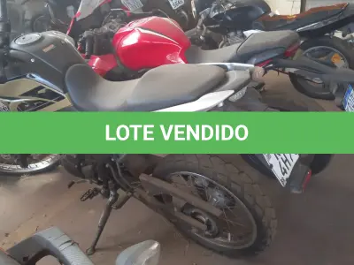 LOTE 005 - MOTO YAMAHA