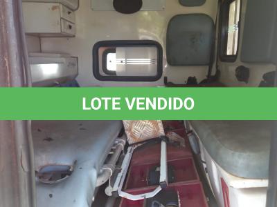 LOTE 026 - CAMIONETA AMBULÂNCIA FORD