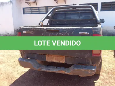 LOTE 011 - TOYOTA/HILLUX