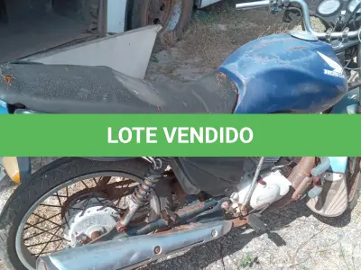 LOTE 010 - MOTO HONDA 125 FAN KS PARNAÍBA