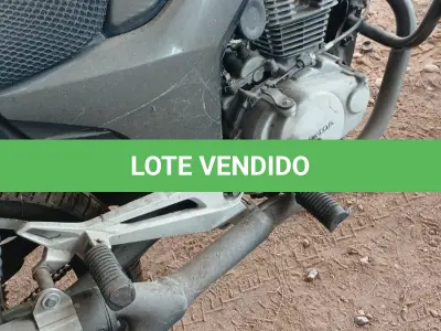 LOTE 003 - MOTO HONDA