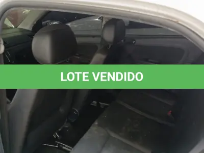 LOTE 006 - VEÍCULO VW