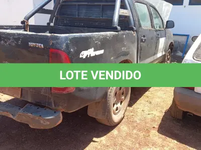 LOTE 011 - TOYOTA/HILLUX