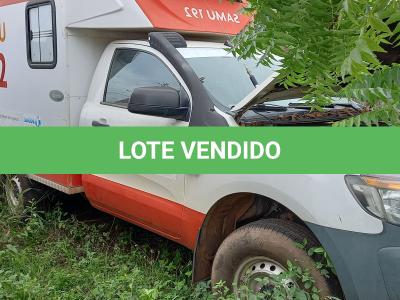 LOTE 026 - CAMIONETA AMBULÂNCIA FORD